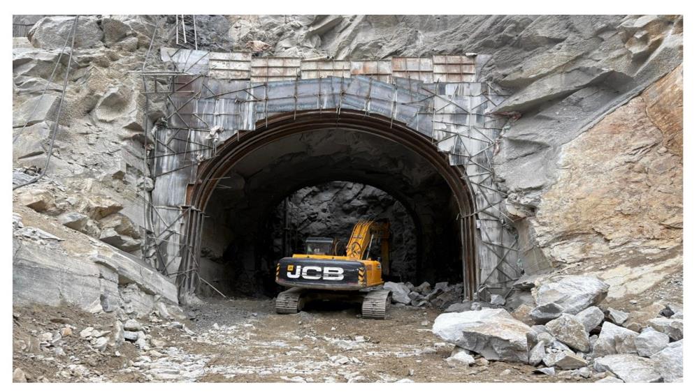 VPS-4 Excavation (Horizontal)