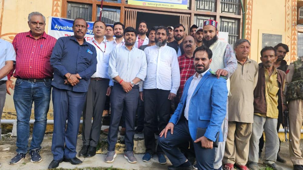 Handing over of Medicines, Health Supplements and Bio-Chemistry Analyser to District Administration, Kishtwar by Kiru HEP under Ongoing CSR Activity for FY 2023-24